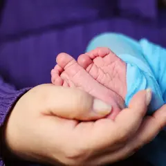 Gdzie można zrobić kurs opiekunki dziecięcej i zdobyć pewność siebie?