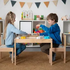 Przedszkole Montessori – co to jest i jak wpływa na rozwój dziecka