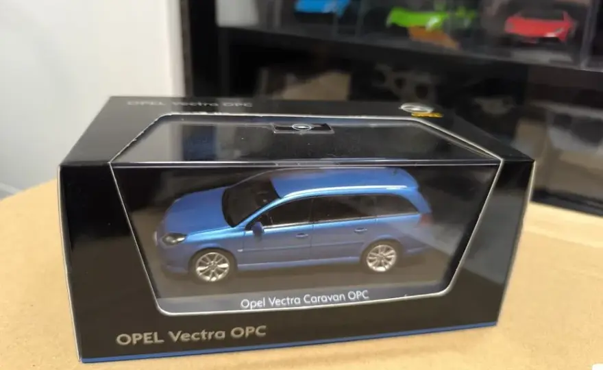 Zabawki Opel Vectra C - idealne modele dla kolekcjonerów i fanów