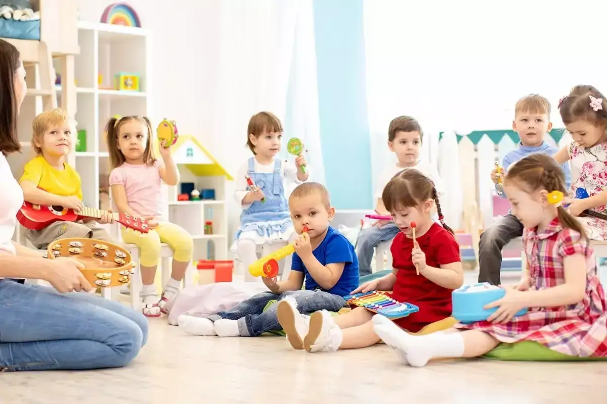 Zdjęcie Zabawy integracyjne dla przedszkolaków, które rozweselą Twoje dzieci