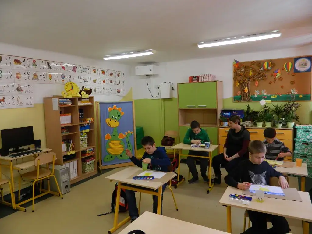 Zdjęcie Szkoła integracyjna Poznań – najlepsze opcje dla dzieci z niepełnosprawnością